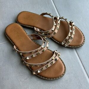 Women’s slide on sandal